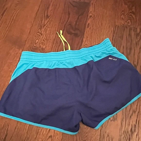 Nike Women's Navy and Lime Athletic Shorts - Picture 3 of 3
